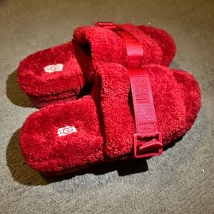 Ugg slides